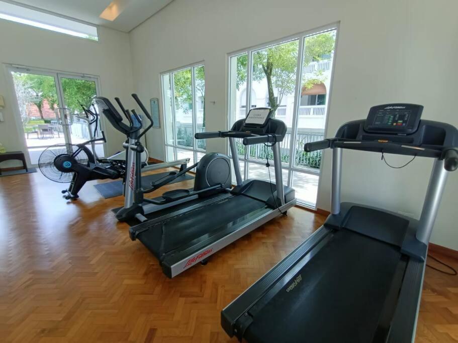 Perfect Marina Stay@ Strait Quay /W Big Balcony + Carpark Bagan Jermal Exterior photo
